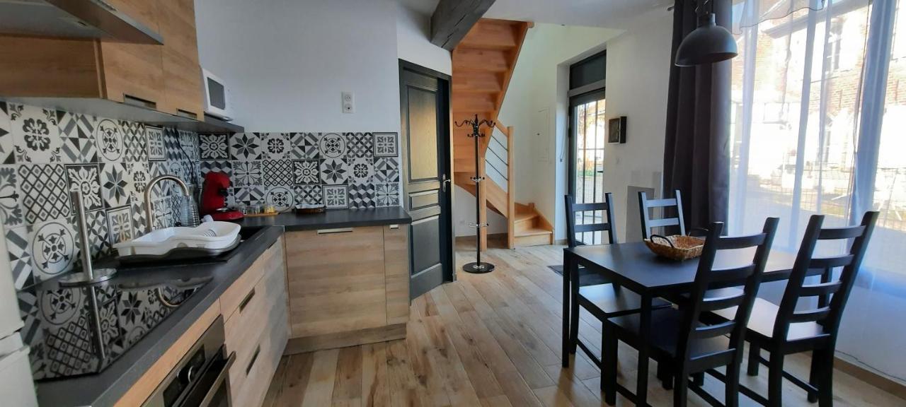 L Atelier Des Reves Villa Cressonsacq Exterior photo