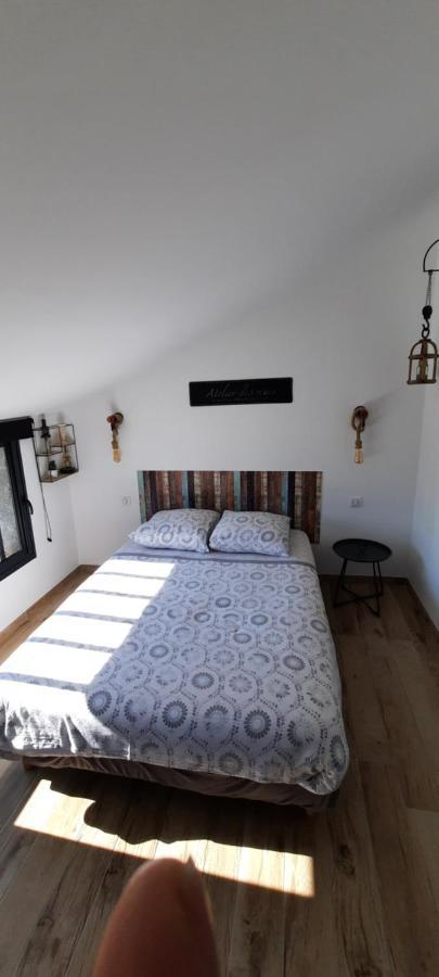 L Atelier Des Reves Villa Cressonsacq Exterior photo